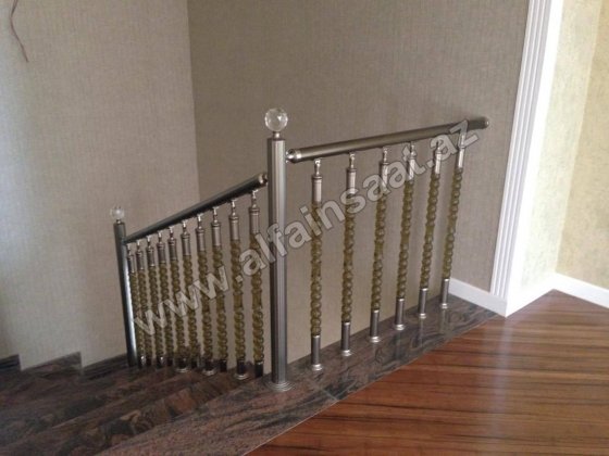 Pleksi məhəccər sistemləri