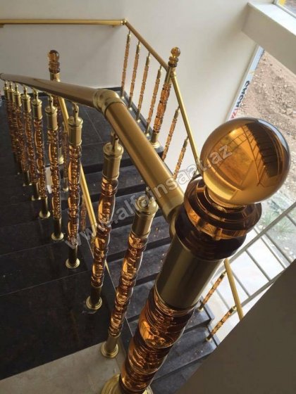 Pleksi məhəccər sistemləri