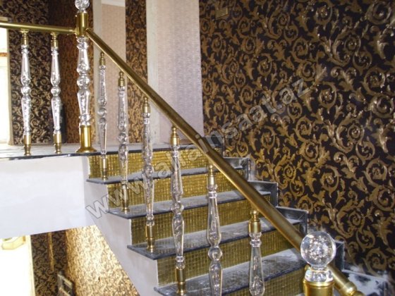 Pleksi məhəccər sistemləri