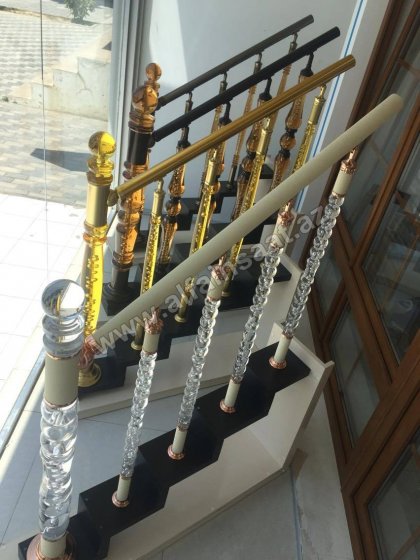 Pleksi məhəccər sistemləri