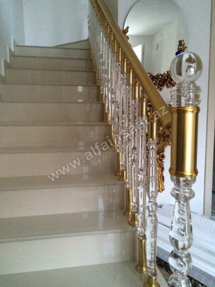 Pleksi məhəccər sistemləri