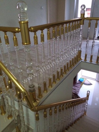 Pleksi məhəccər sistemləri