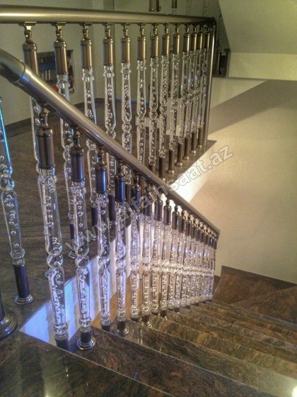 Pleksi məhəccər sistemləri