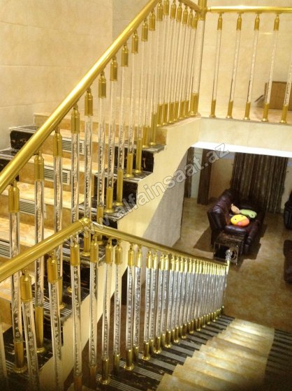 Pleksi məhəccər sistemləri