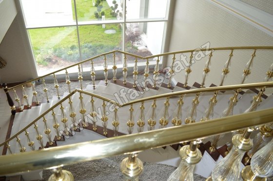 Pleksi məhəccər sistemləri