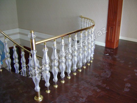 Pleksi məhəccər sistemləri